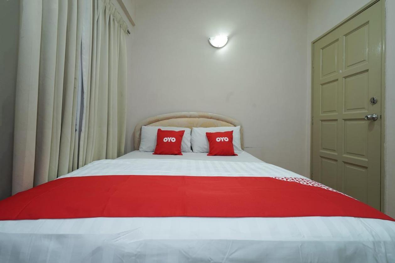 Hotel 91 Kajang Town Bagian luar foto