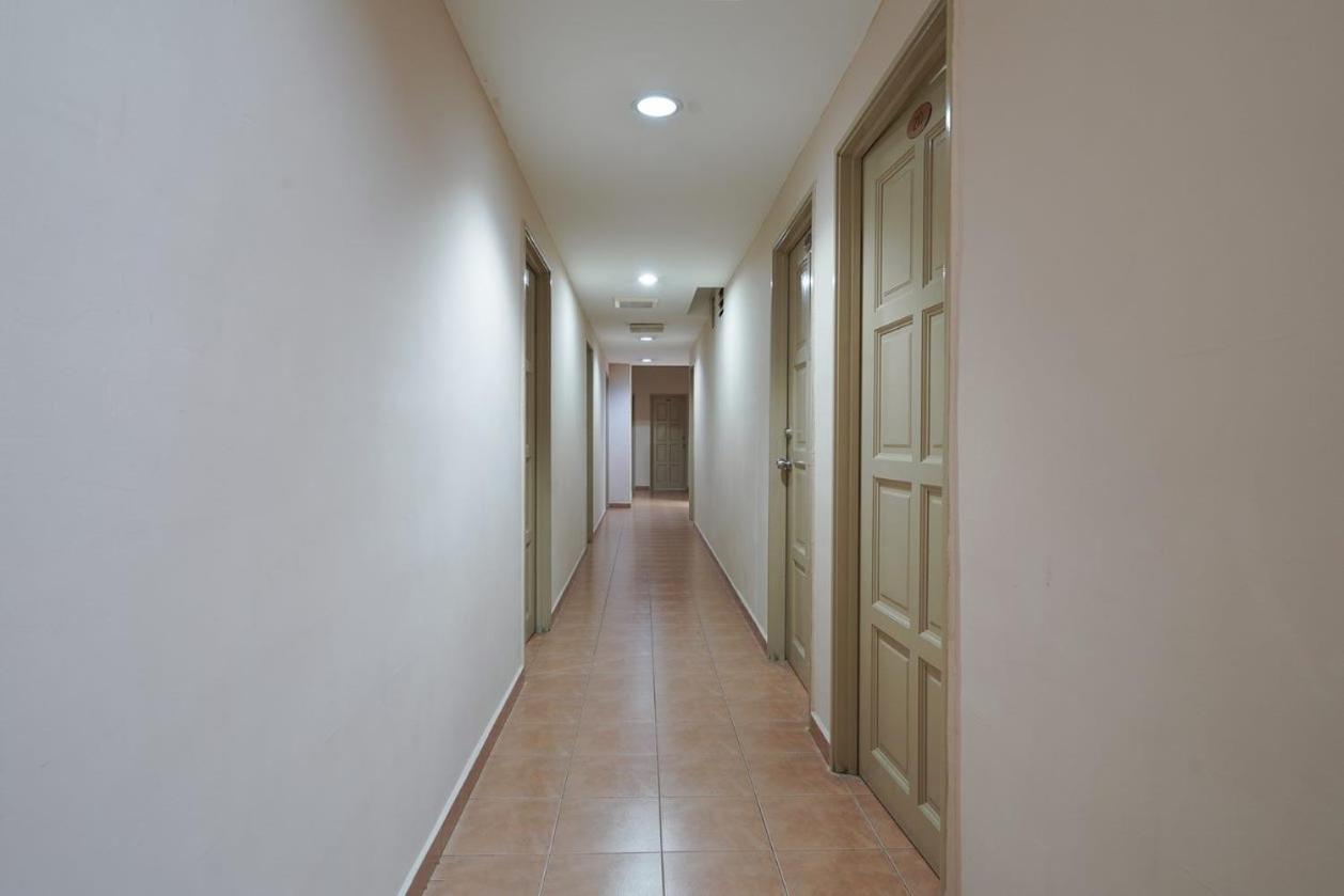 Hotel 91 Kajang Town Bagian luar foto